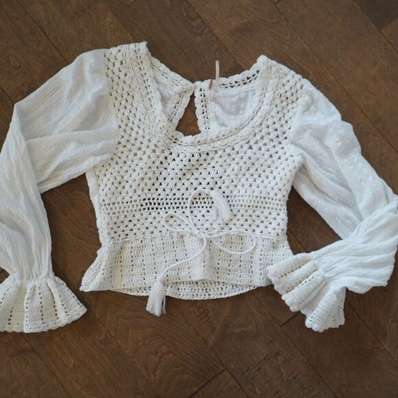 Free People Megan Crochet Open Back Long Sleeve Eyelet Crop Top Ivory Sz S Boho - Picture 11 of 14